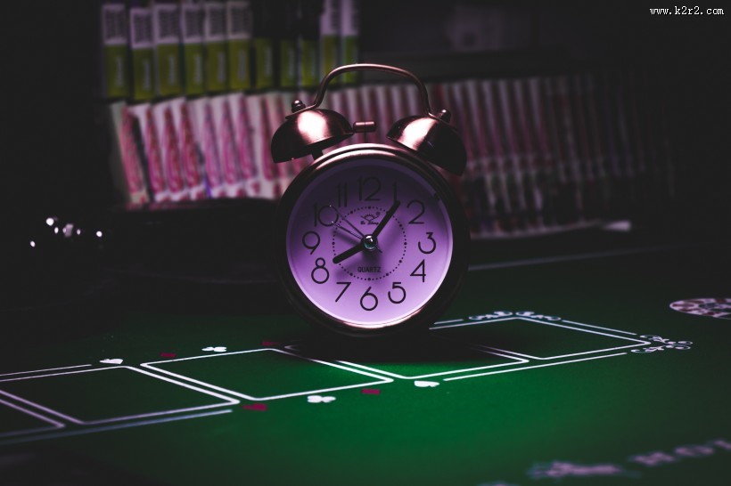 各种款式的闹钟图片