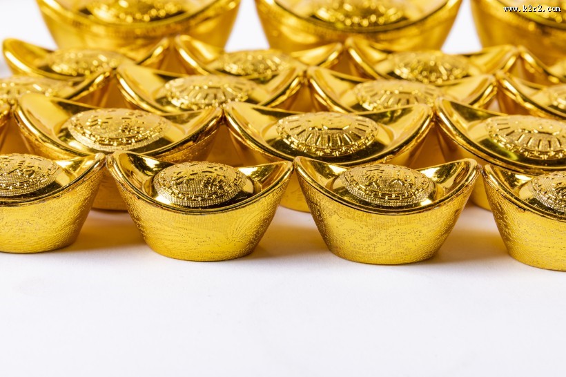 新春金色的元宝图片