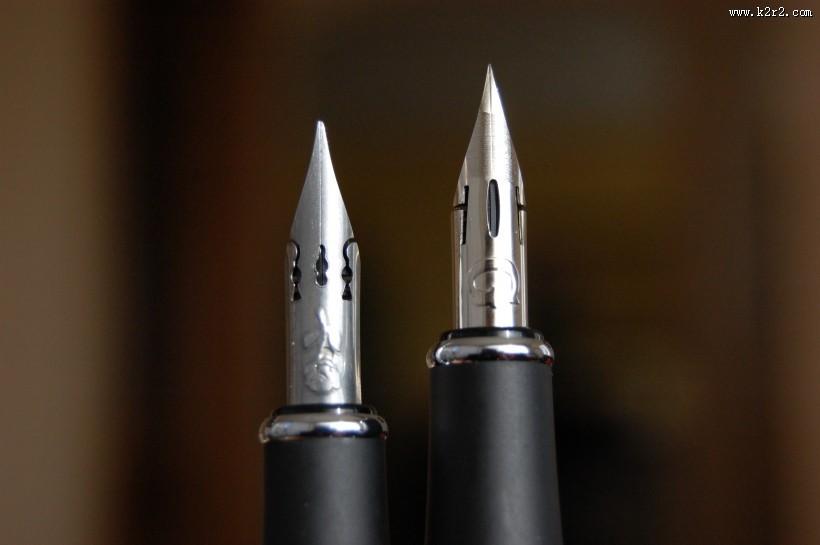 钢笔笔头特写图片