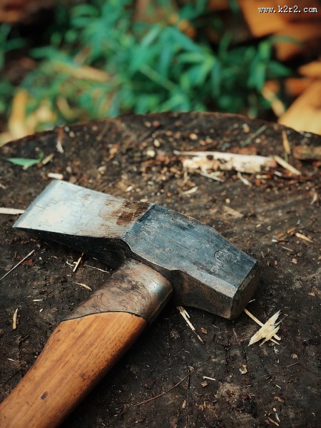 厚重锋利的斧头图片大全