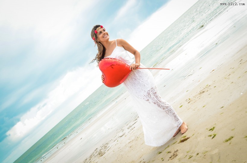 红色心形气球图片