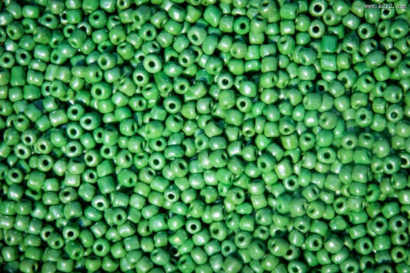 彩色的串珠图片