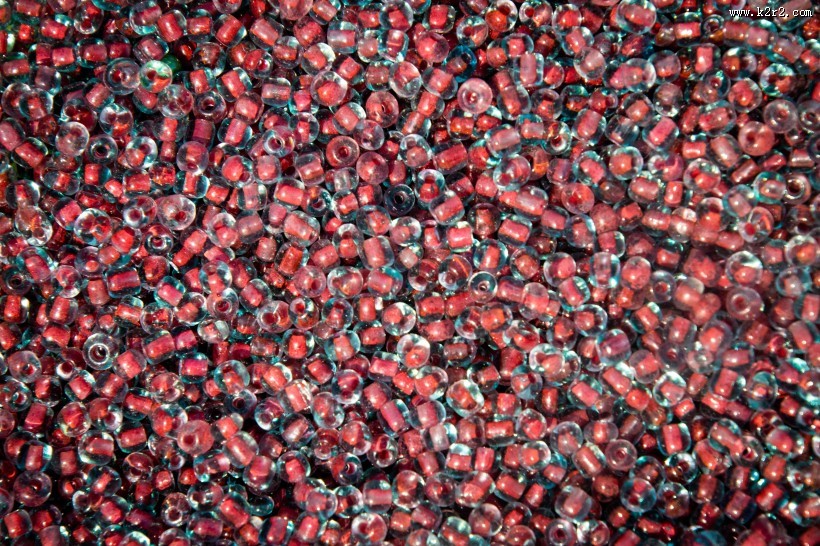 彩色的串珠图片