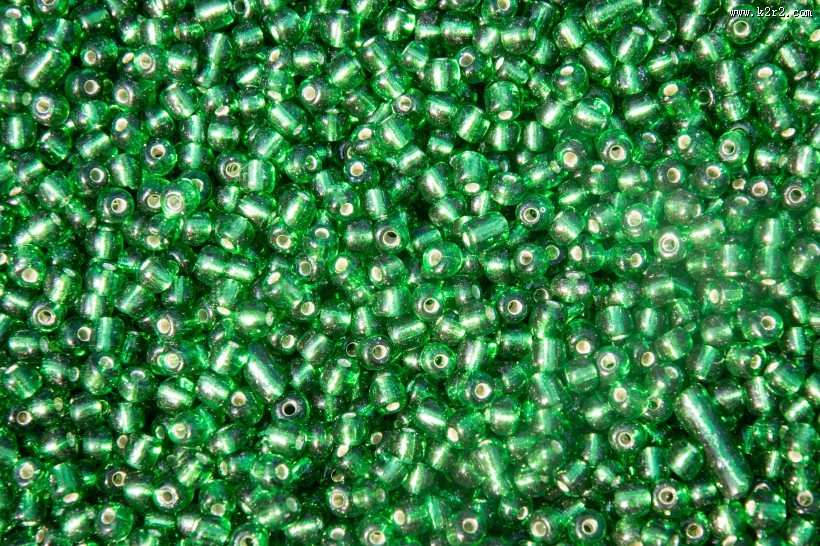 彩色的串珠图片