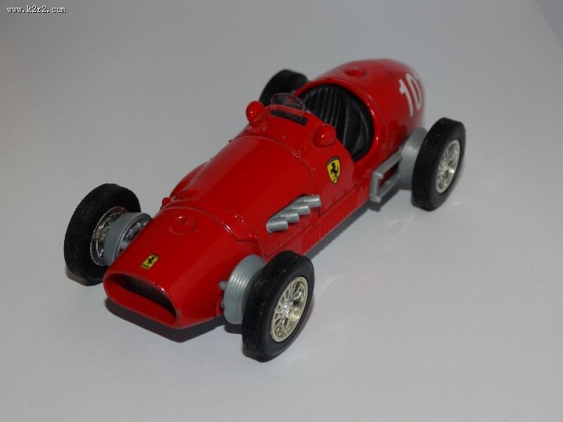 红色的玩具车图片大全