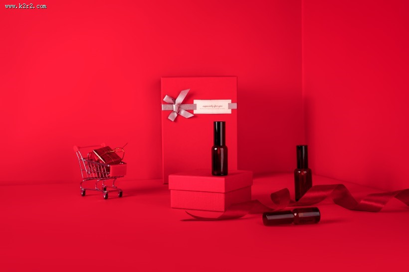 喜庆的红色礼品盒图片