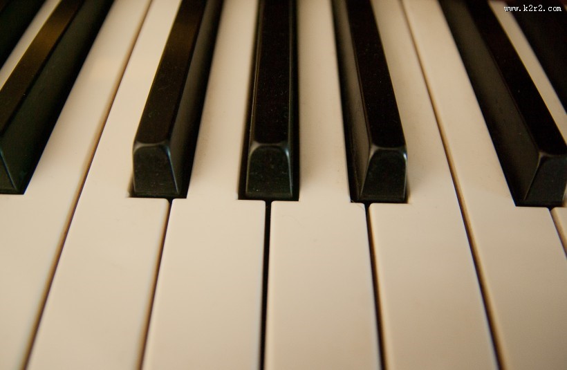 钢琴的黑白键盘图片大全