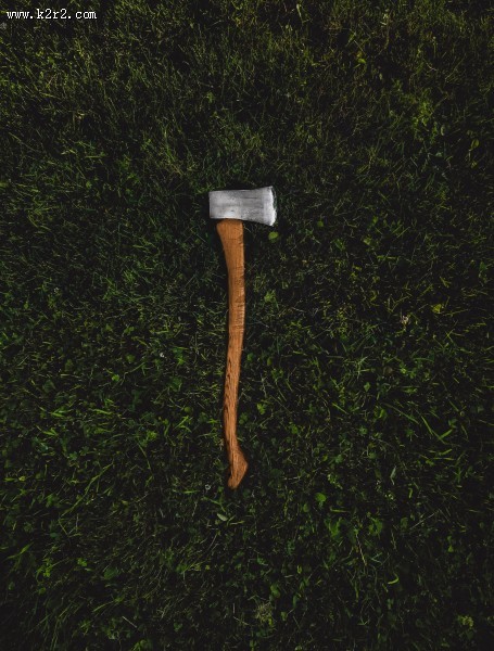 锋利的斧头图片