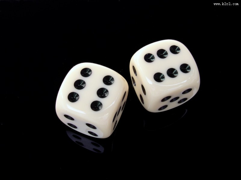 小巧的骰子图片
