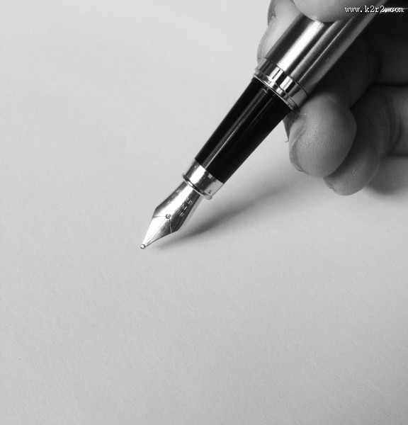 做工精巧的钢笔图片