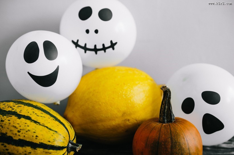 万圣节气球和南瓜的图片