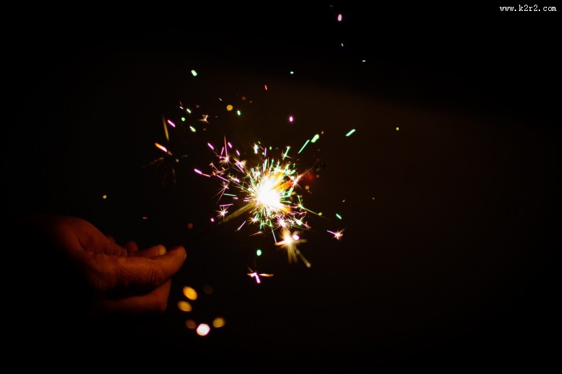 点燃的星光棒图片大全