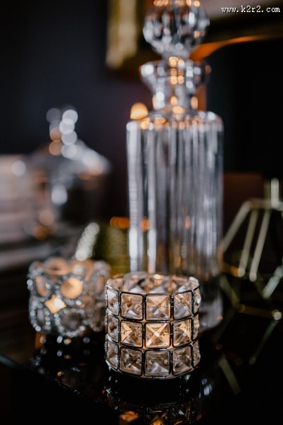 摆放在桌面上的蜡烛灯图片大全