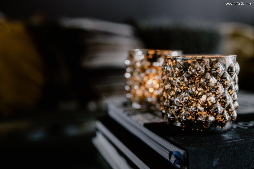 摆放在桌面上的蜡烛灯图片大全