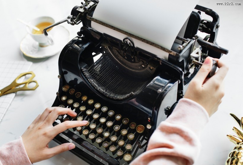老式打字机图片