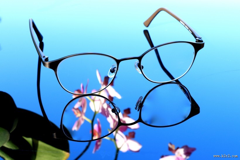精美的眼镜图片