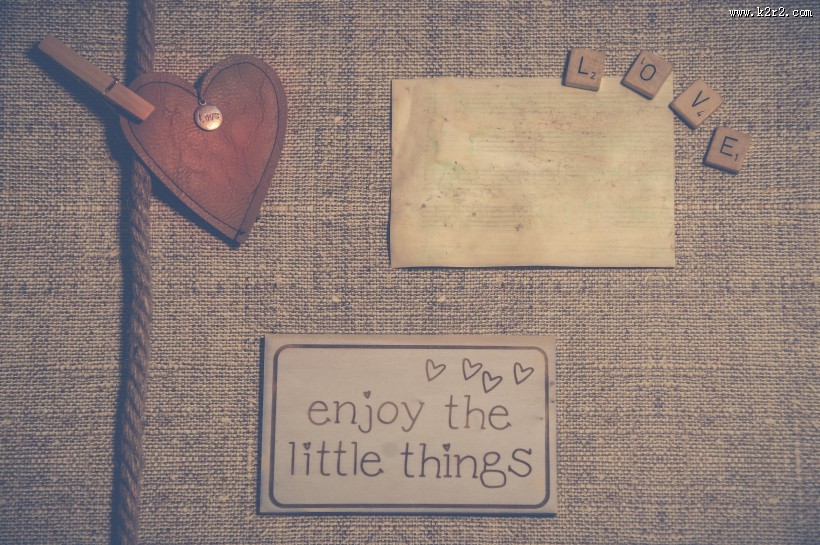 各种样式的心形配饰图片