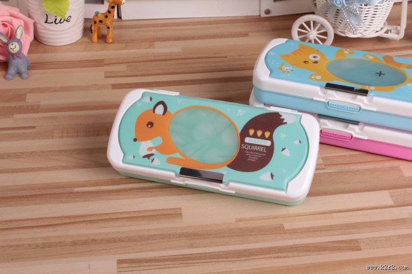 学生文具盒图片大全