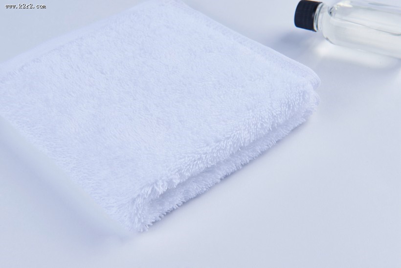 整齐的白色方巾图片大全