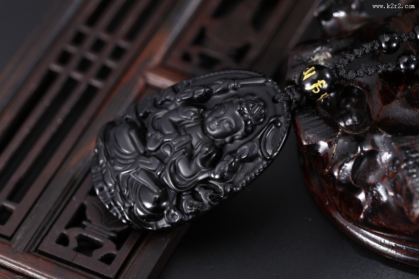 黑玉佛像吊坠图片