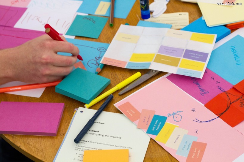 彩色的便利贴图片