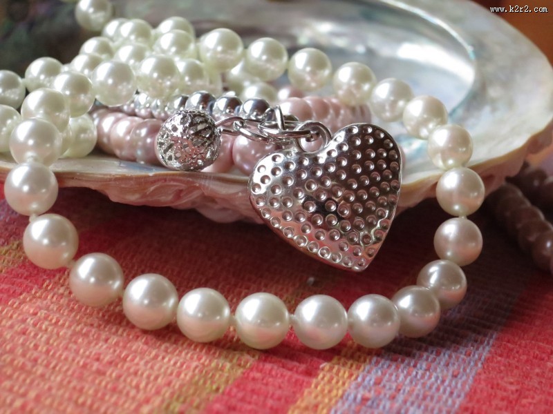 唯美的珍珠项链图片