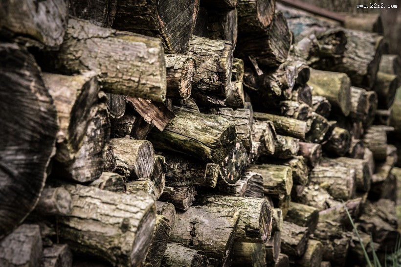 被切割好的木材图片