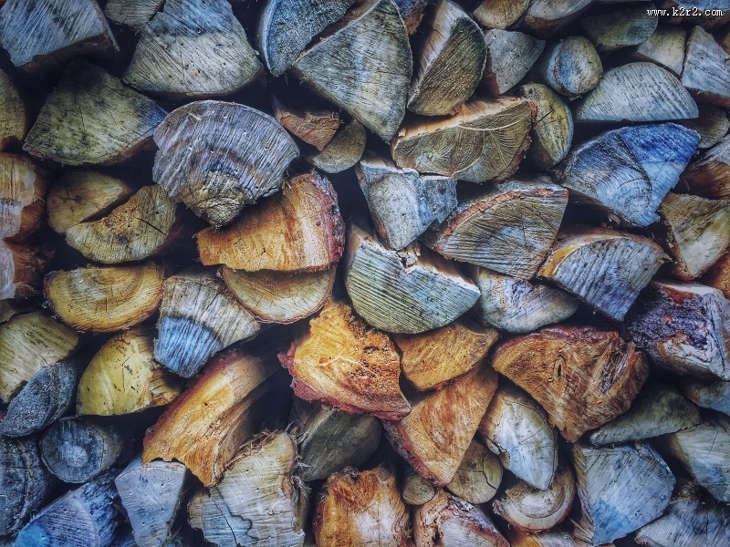 被切割好的木材图片