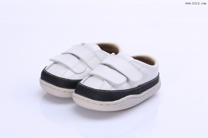 可爱好看的童鞋图片