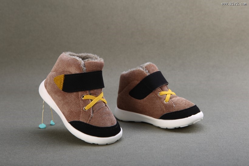 可爱好看的童鞋图片