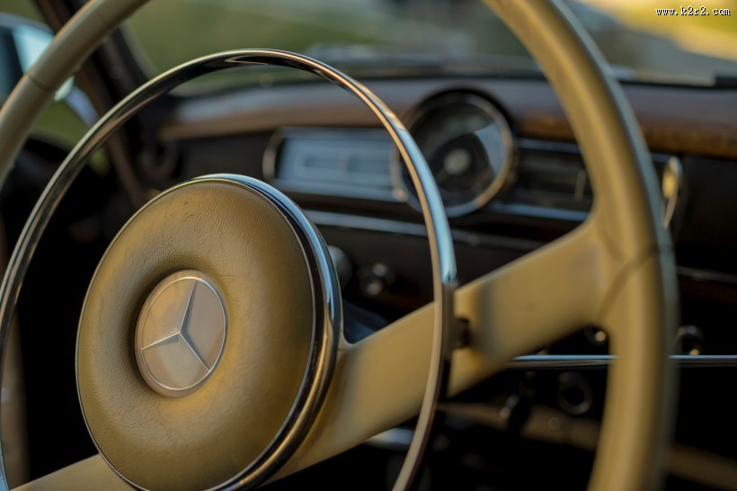 汽车方向盘高清图片大全