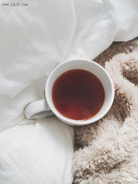 装着咖啡的杯子图片