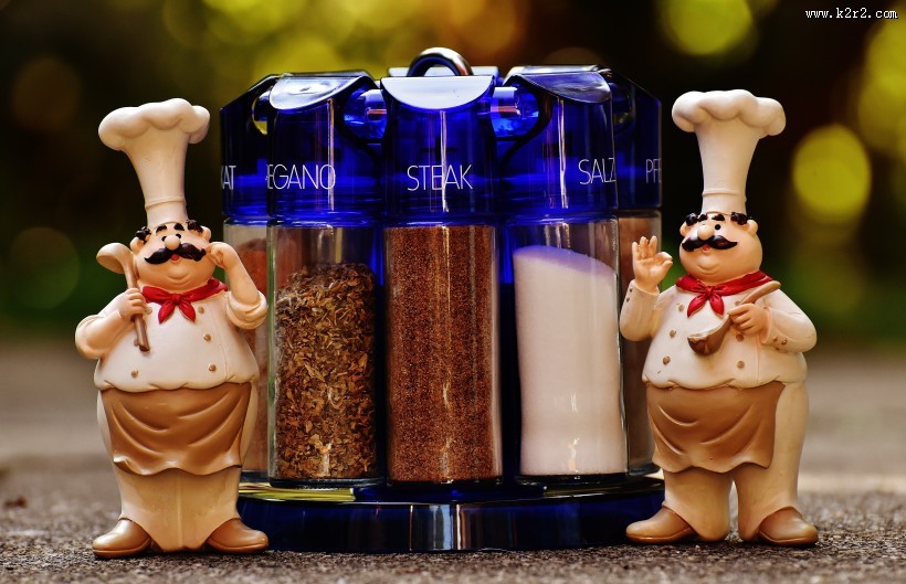 卡通人物玩具图片