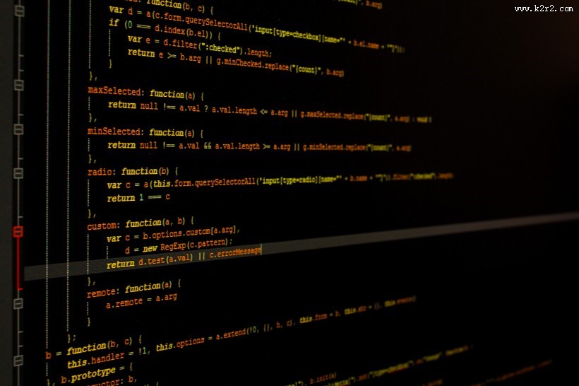 电脑屏幕上显示的代码图片