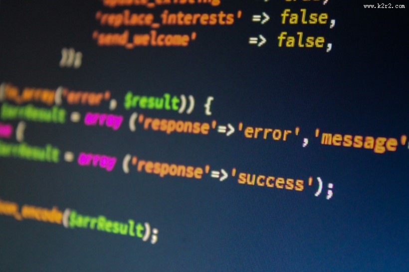 电脑屏幕上显示的代码图片