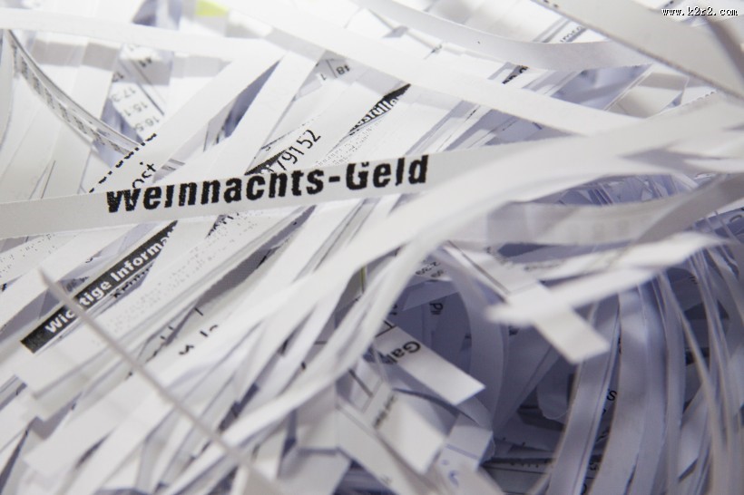 凌乱的碎纸图片大全