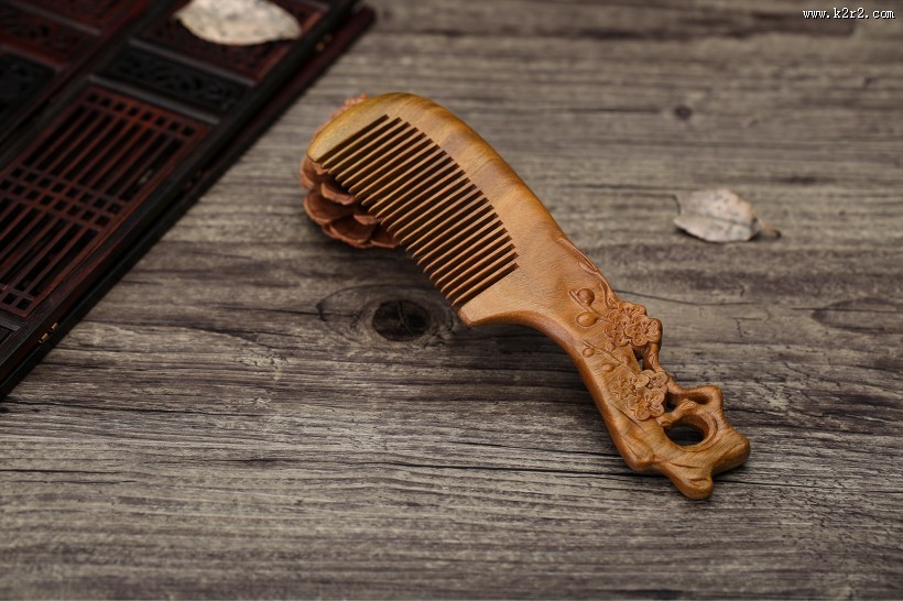 复古好用的木梳图片