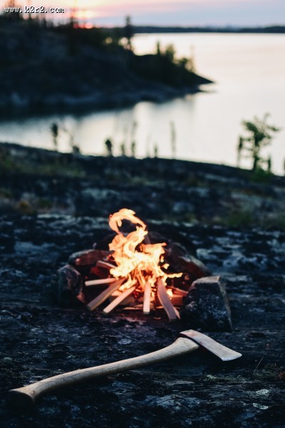 燃烧中的火焰图片