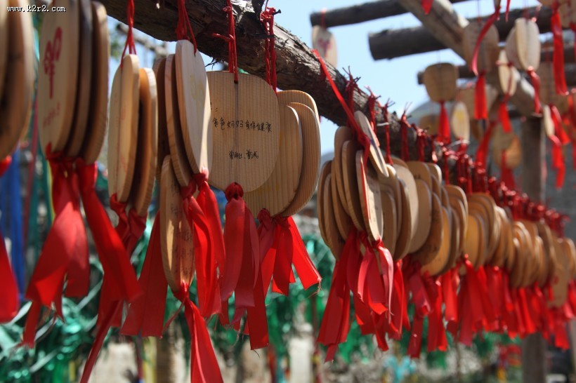 心意弄弄的祈福牌图片