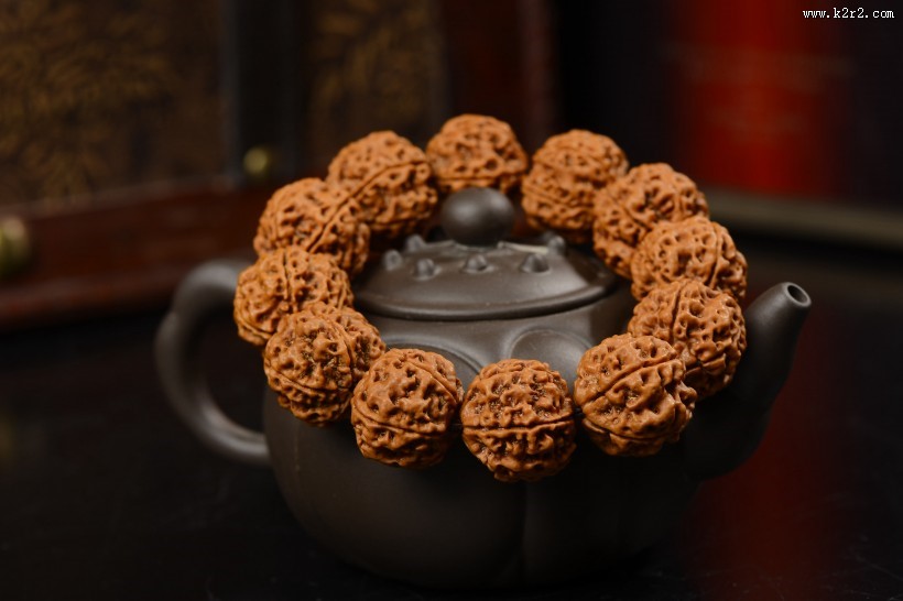 精美的菩提子手串图片