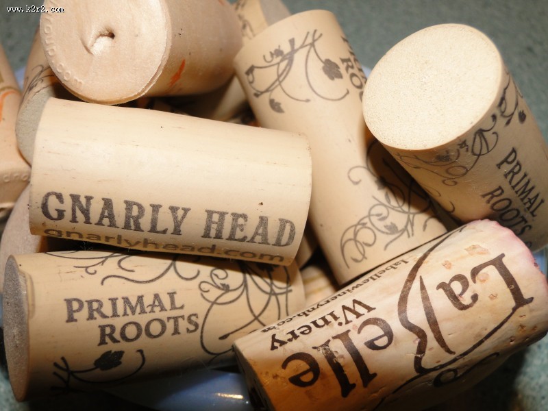 红酒软木塞图片