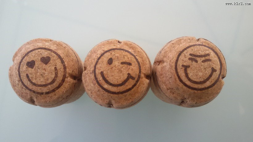 红酒软木塞图片