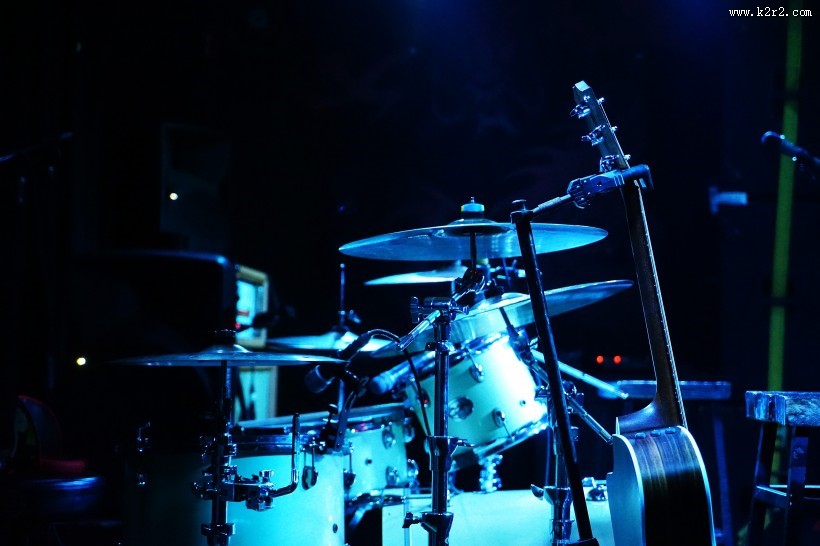 打击乐器架子鼓图片