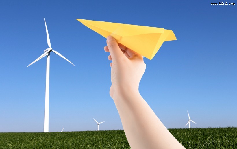 伴随童年梦想的纸飞机图片大全