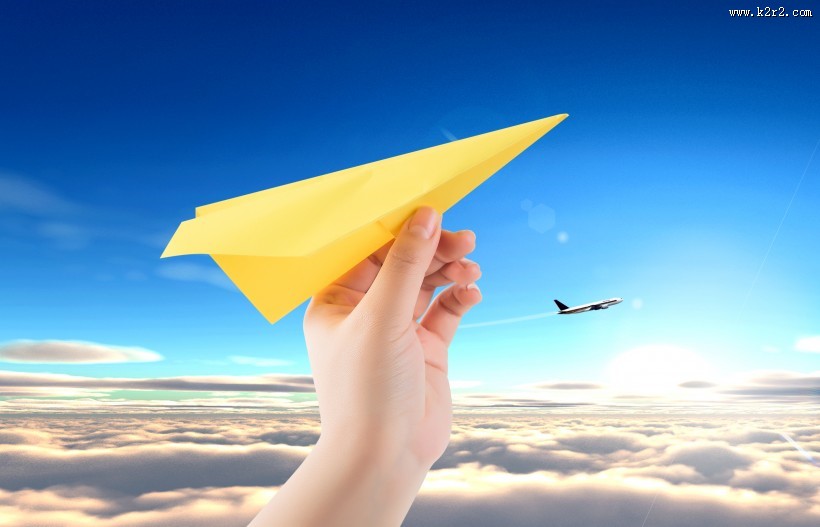伴随童年梦想的纸飞机图片大全