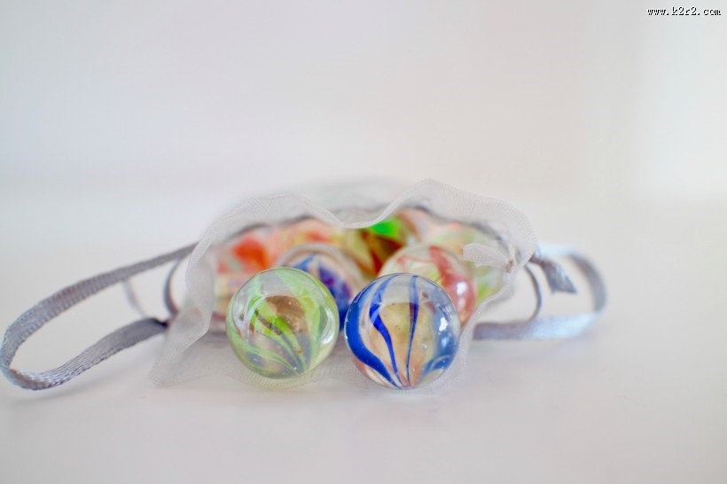 童年的记忆弹珠图片