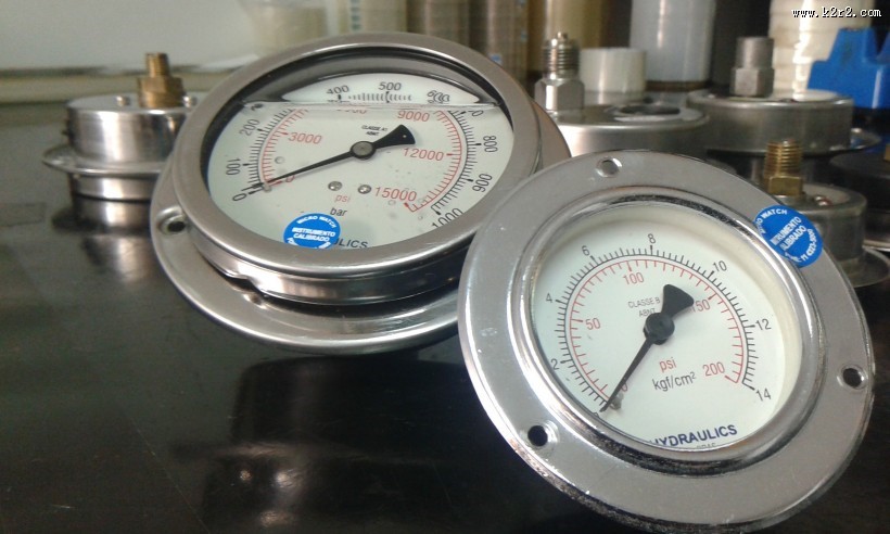 机器上的压力表图片