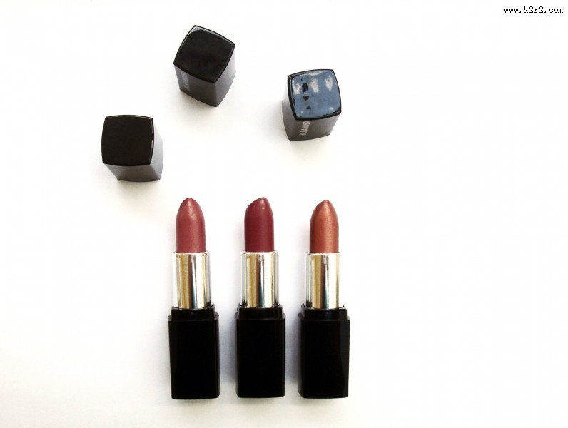 各种颜色的口红图片