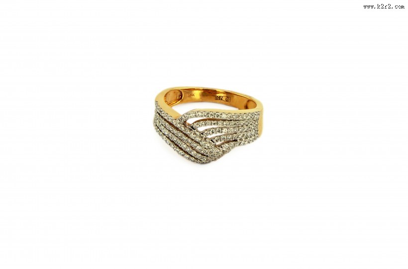 代表幸福的钻戒图片