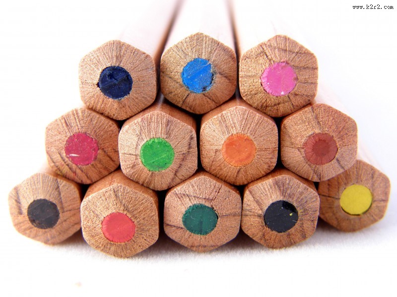 五颜六色的铅笔图片